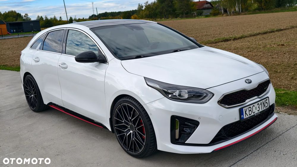 Kia Proceed
