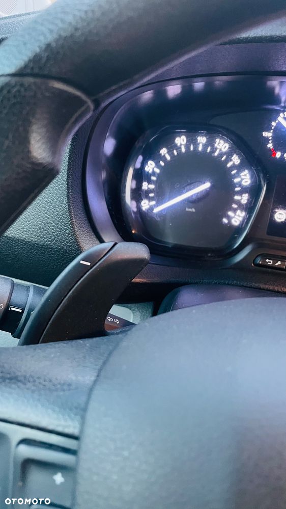 Peugeot Expert Standard 2,8t EAT8 (bryg.) - 20