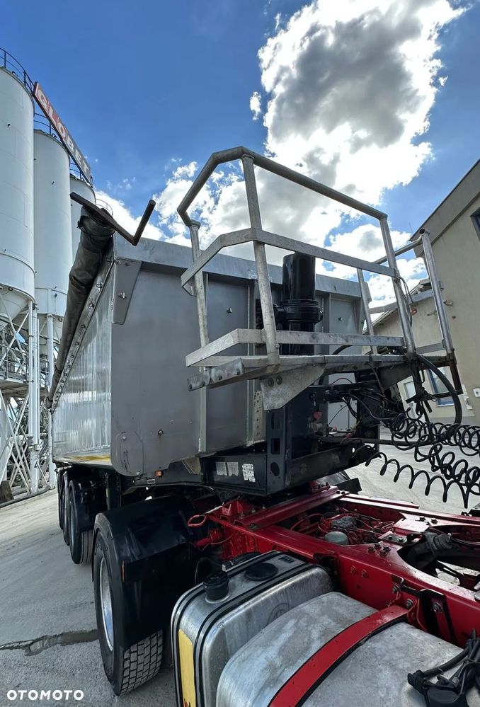 Schmitz Cargobull WYWROTKA SKI 24 / ALUMINIOWA ZABUDOWA / OSIE SAF / OŚ PODNOSZONA / SZYBER ZBOŻOWY / PLANDEKA / KLAPODRZWI - 7