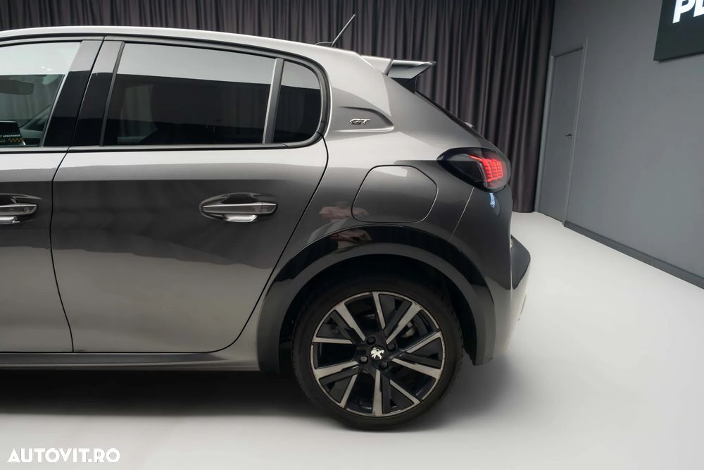 Peugeot 208 PureTech 100 EAT8 GT - 11