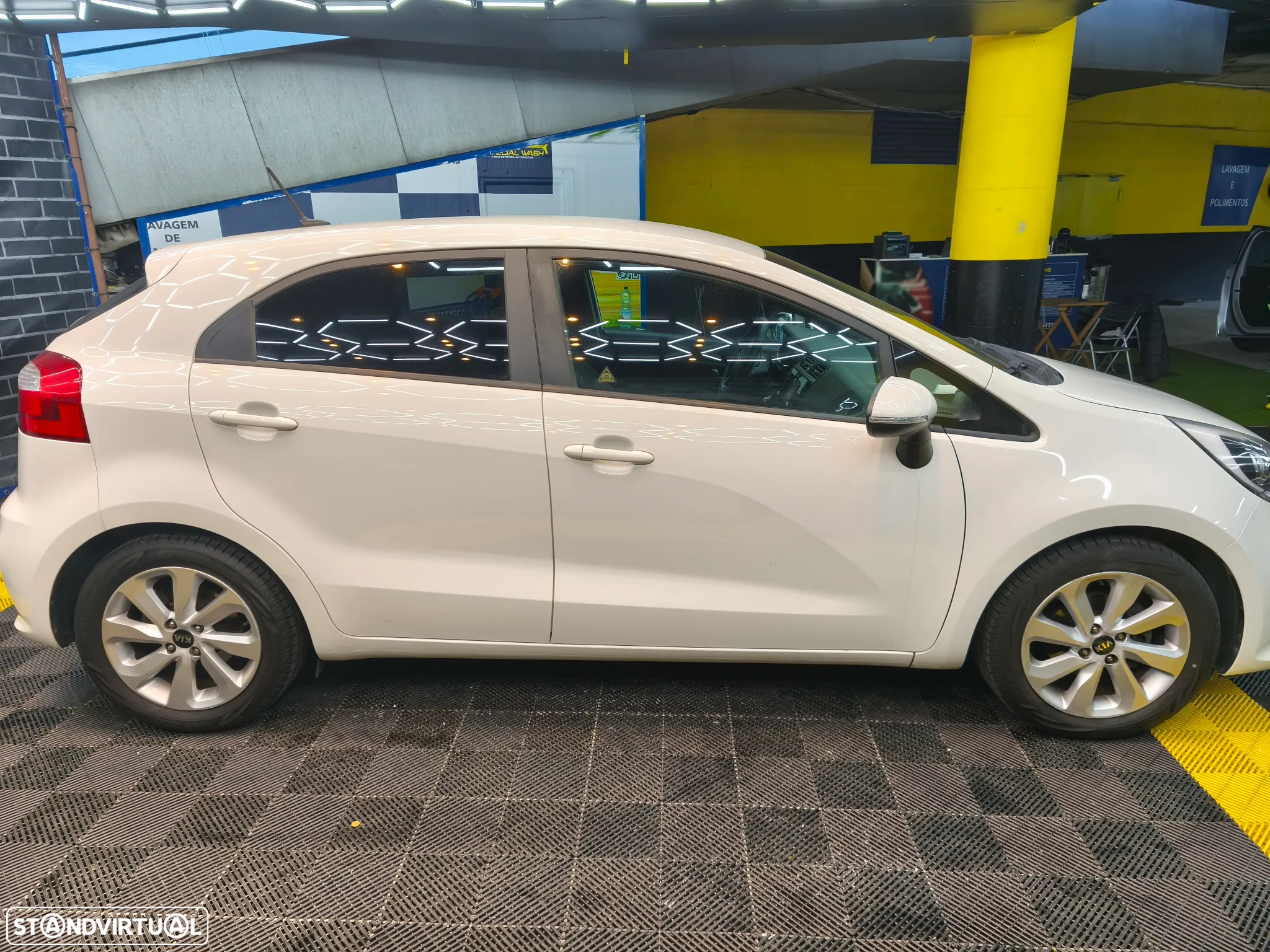 Kia Rio 1.1 CRDi LX - 7