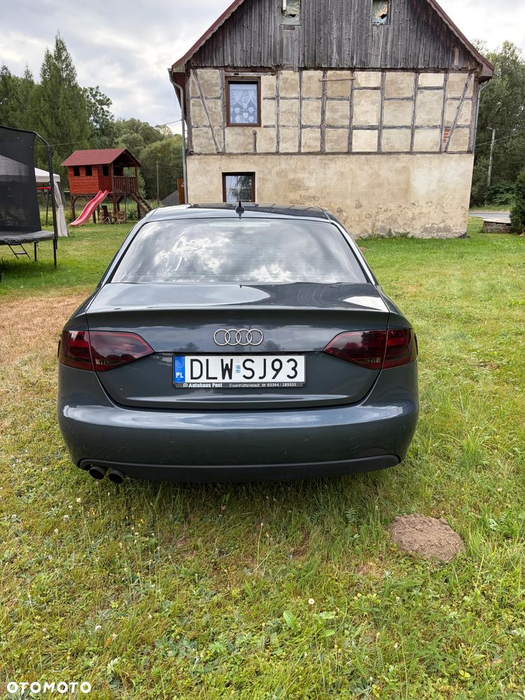 Audi A4 Limousine 2.0 TDI - 6