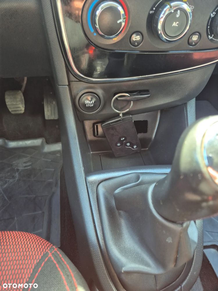 Renault Clio Energy TCe 90 Start & Stop Paris - 8