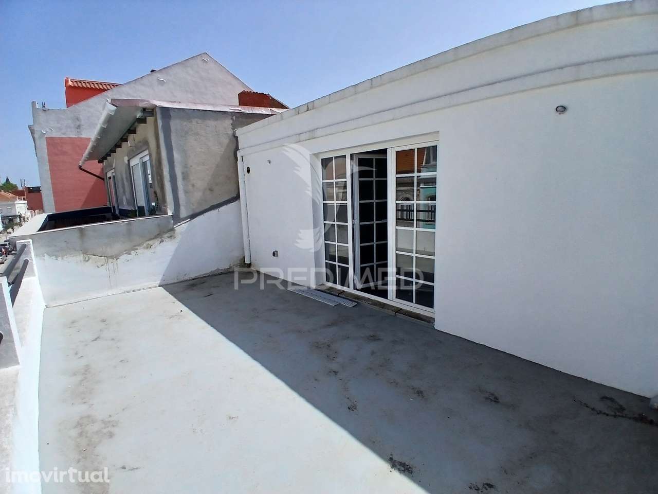 PRÉDIO NO CENTRO DO SEIXAL. - Grande imagem: 3/18