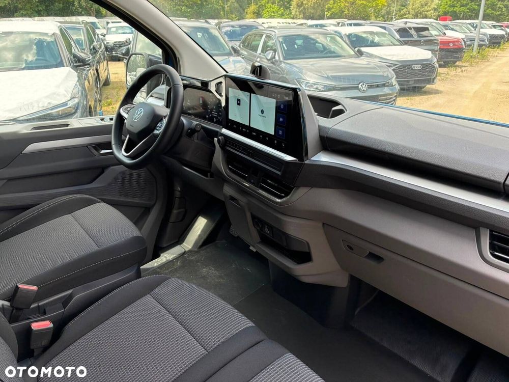 Volkswagen Transporter Furgon PLUS Edition/6-cio osob./AUTOMAT (L2) 2.0 TDI 170KM, r.o. 3500 mm - 16