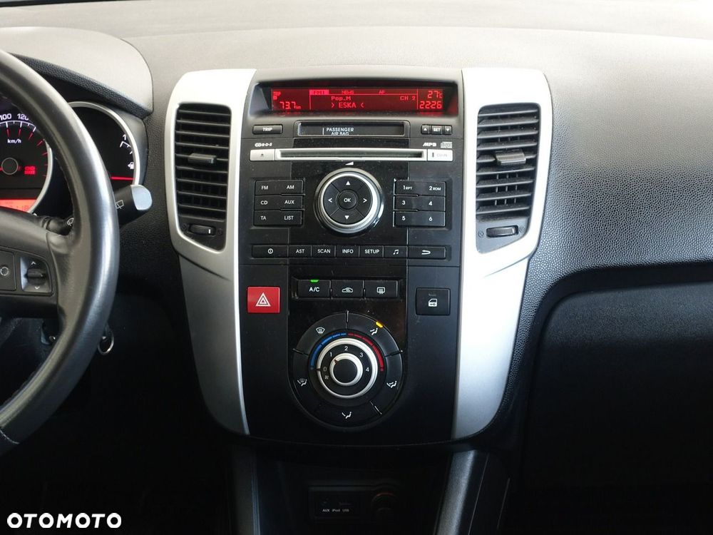 Kia Venga - 22