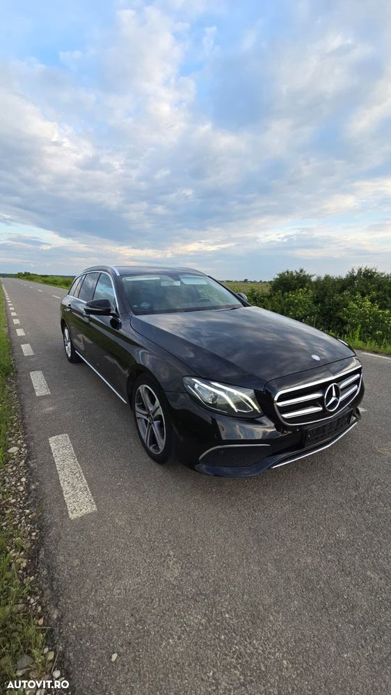 Mercedes-Benz E 220 d T-Modell Aut - 4