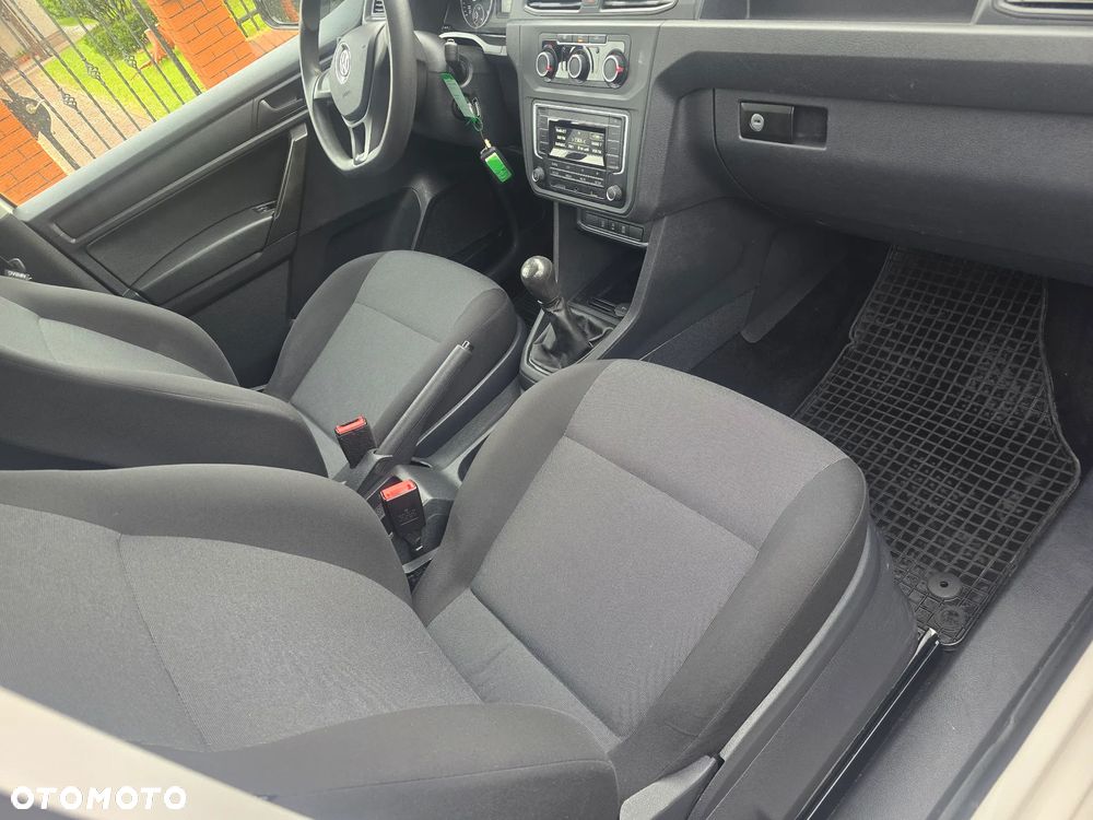 Volkswagen Caddy Maxi 2.0 TDI - 26