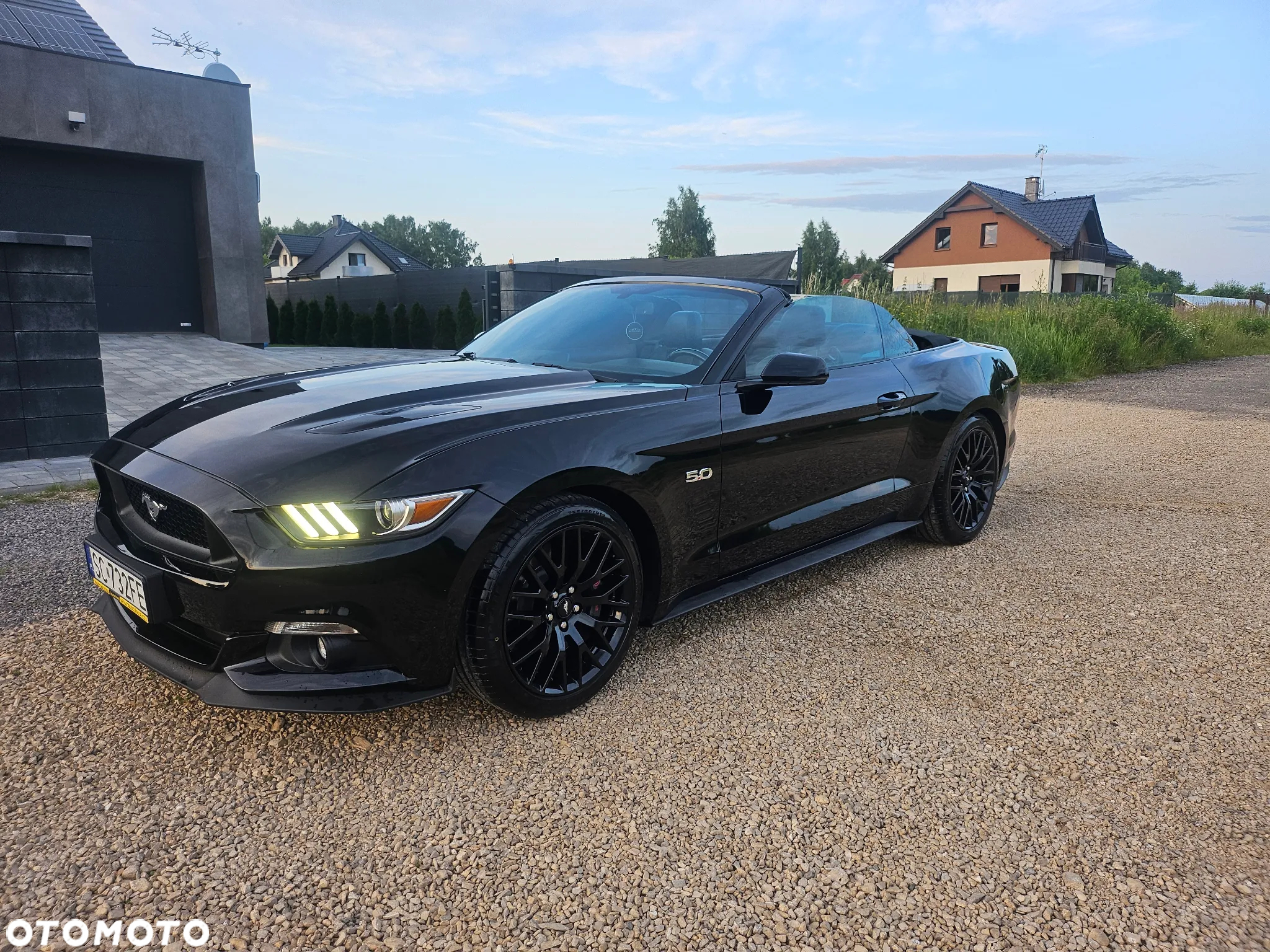 Ford Mustang - 30