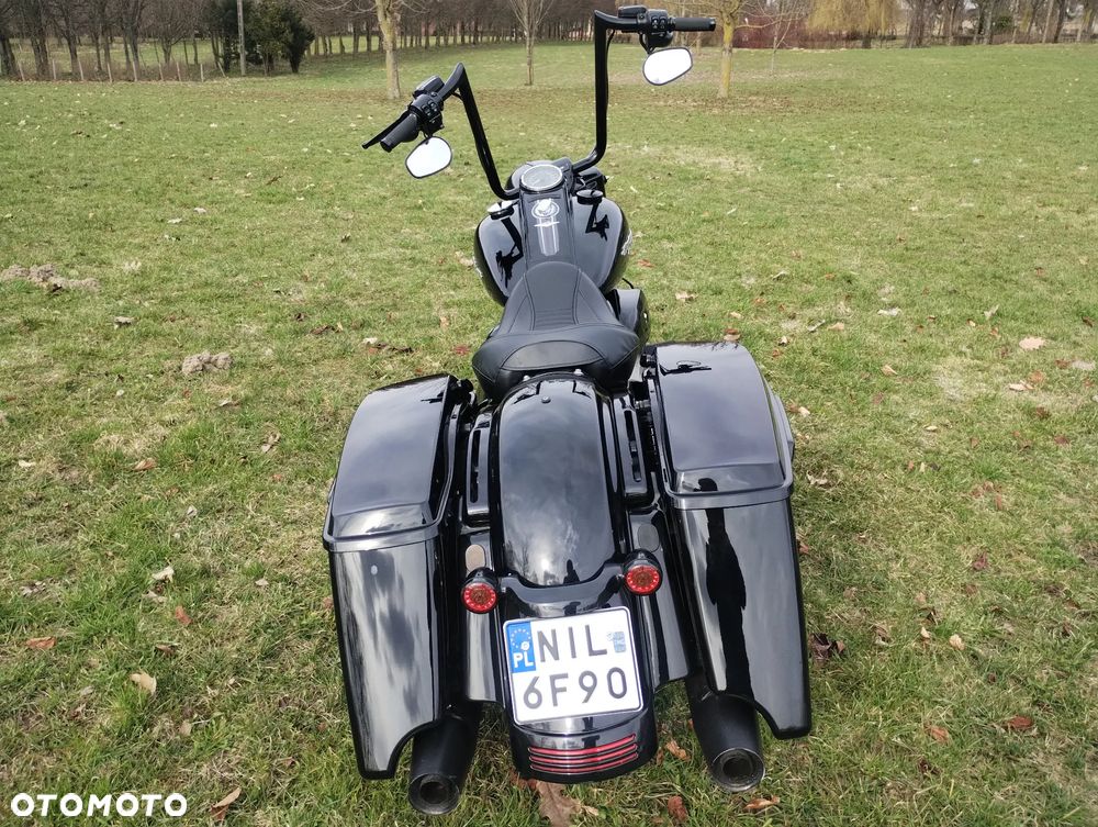 Harley-Davidson Touring Road King - 20