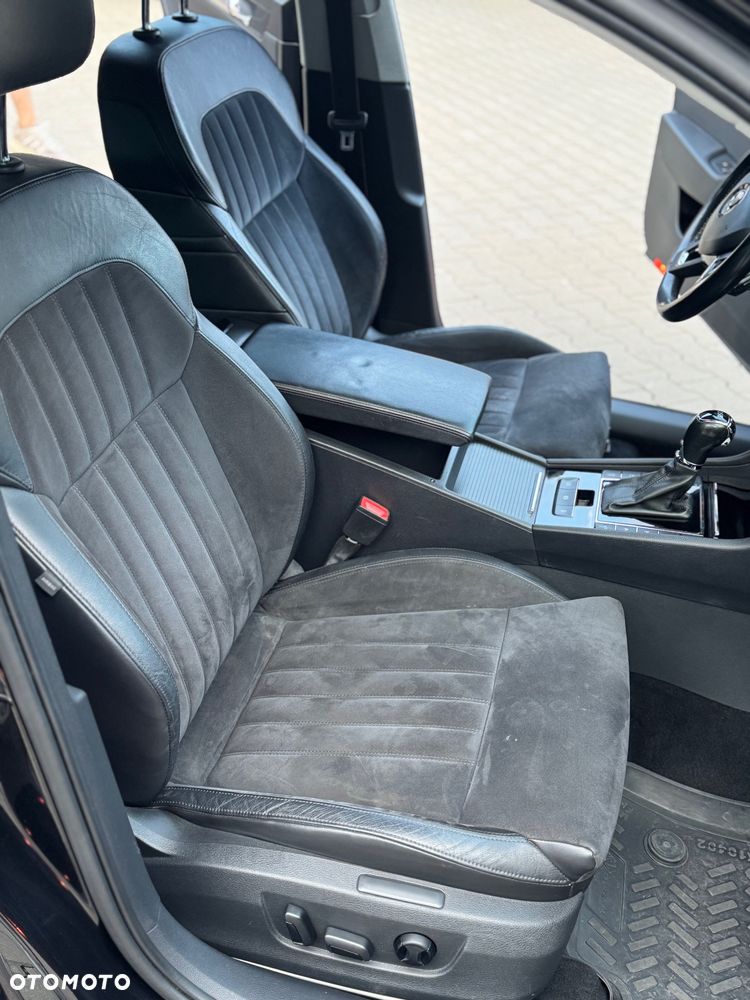 Skoda Superb 2.0 TDI Sportline DSG - 16