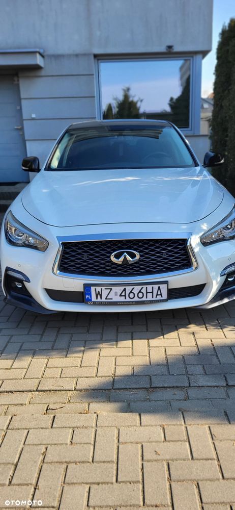 Infiniti Q50 - 2