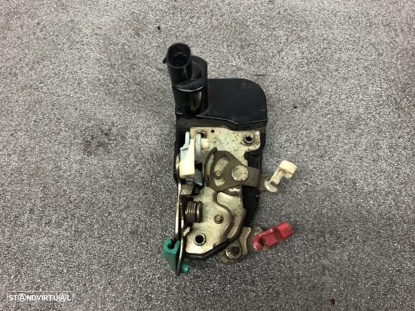 Fecho Porta Frente Dto Chrysler Voyager / Grand Voyager Iii (Gs) - 2