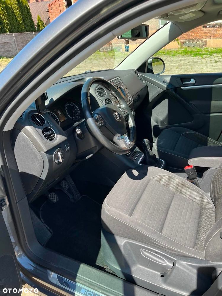 Volkswagen Tiguan - 6