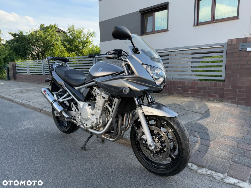 Suzuki Bandit - 1