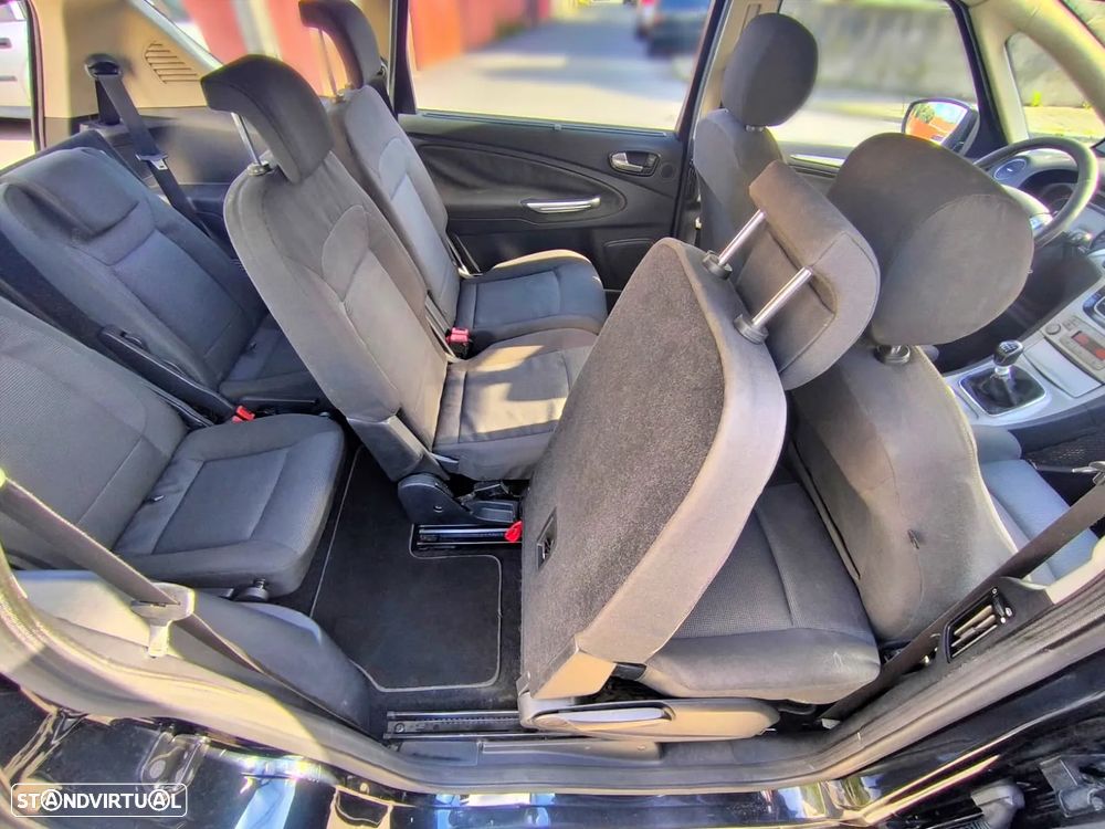 Ford S-Max 1.8 TDCi Titanium 7L - 11