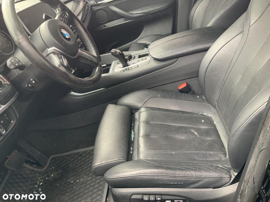 BMW X6 M50d - 10