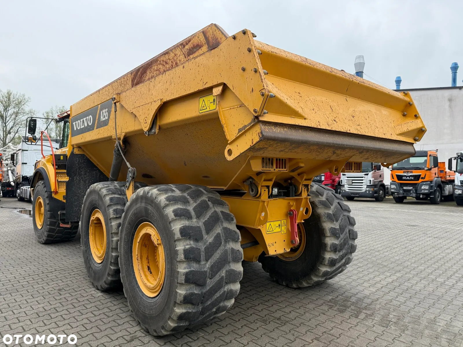 Volvo A25G 6x6 WOZIDŁO - 11