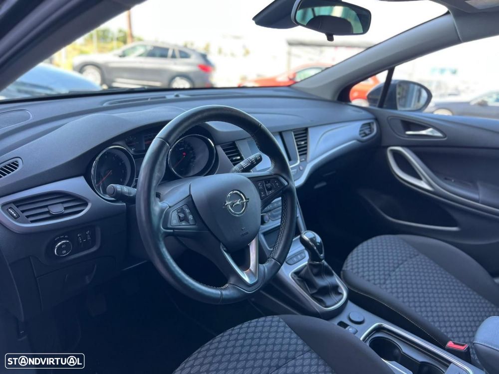 Opel Astra 1.2 Turbo S&S Elegance - 5