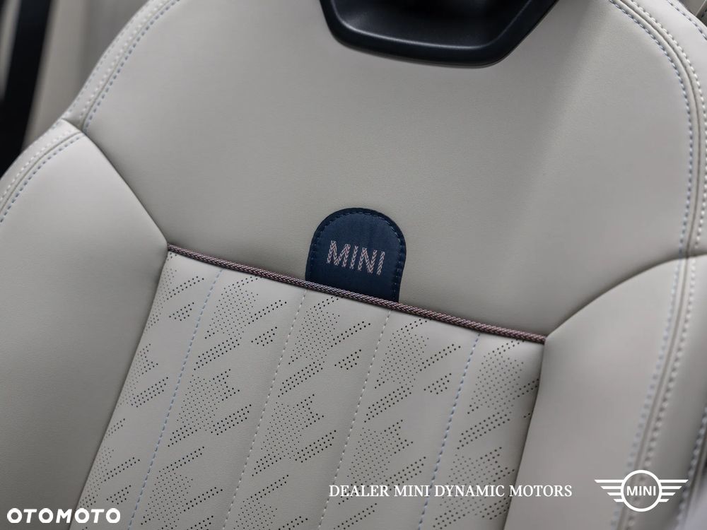 MINI Cooper S Favoured Trim - 19