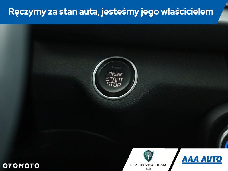 Kia Rio - 16