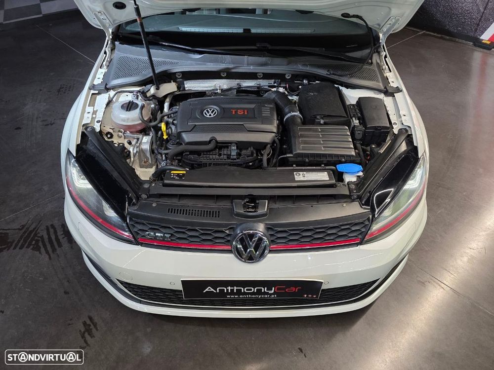 VW Golf 2.0 TSi GTi DSG - 30