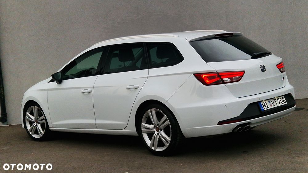 Seat Leon 2.0 TDI DPF Ecomotive FR - 11