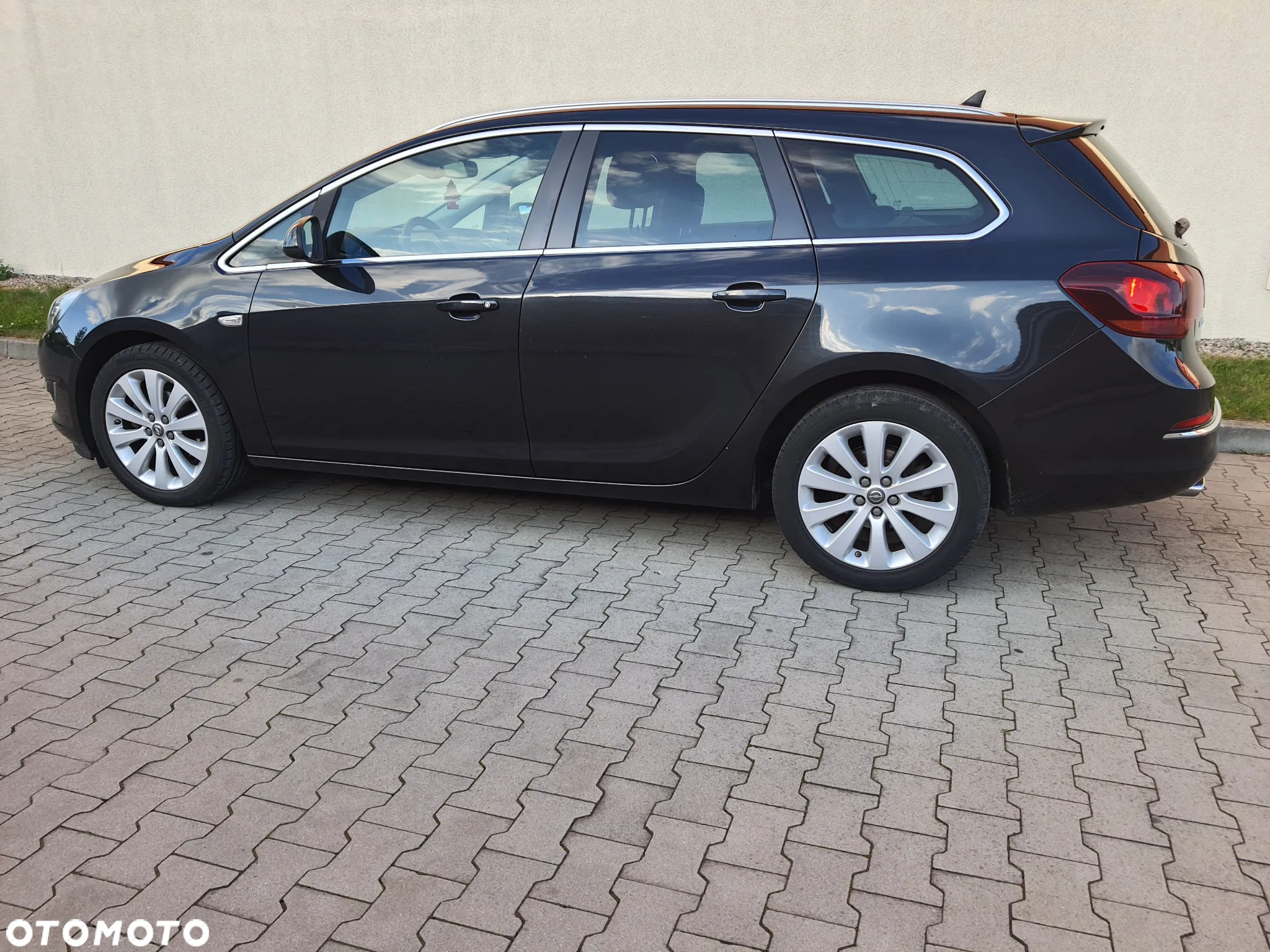 Opel Astra 1.4 Turbo Cosmo - 2