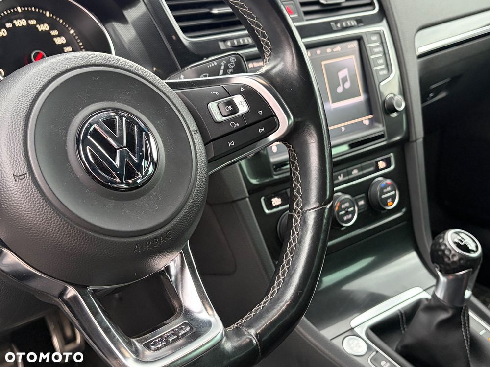 Volkswagen Golf GTD (BlueMotion Technology) - 17