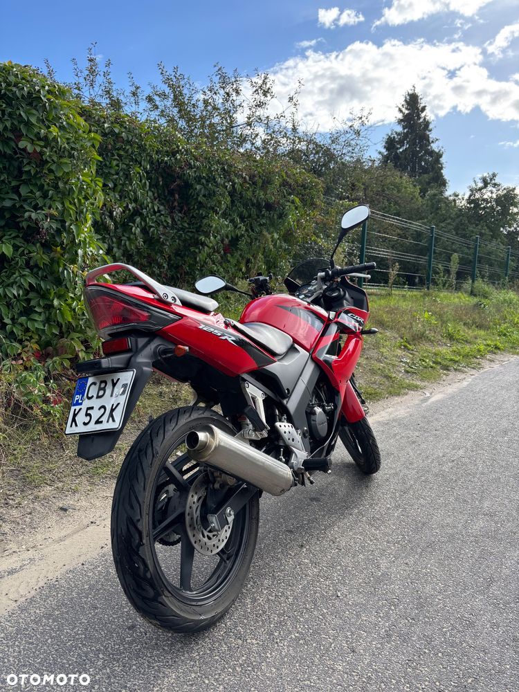 Honda CBR - 3