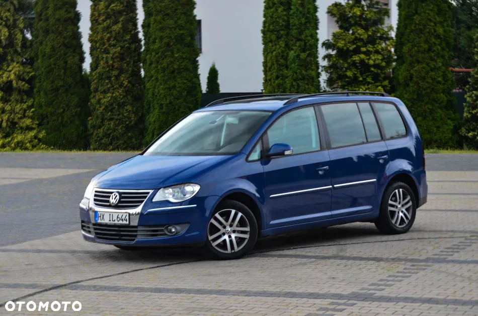 Volkswagen Touran 2.0 TDI DPF Highline - 10