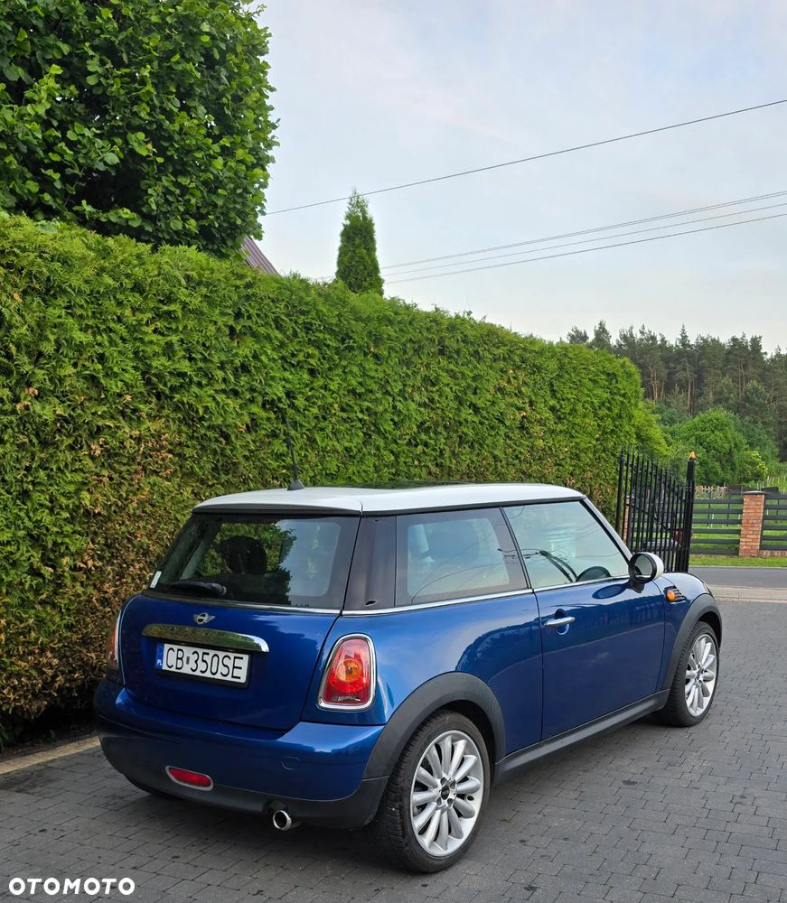 MINI Cooper Seven - 3