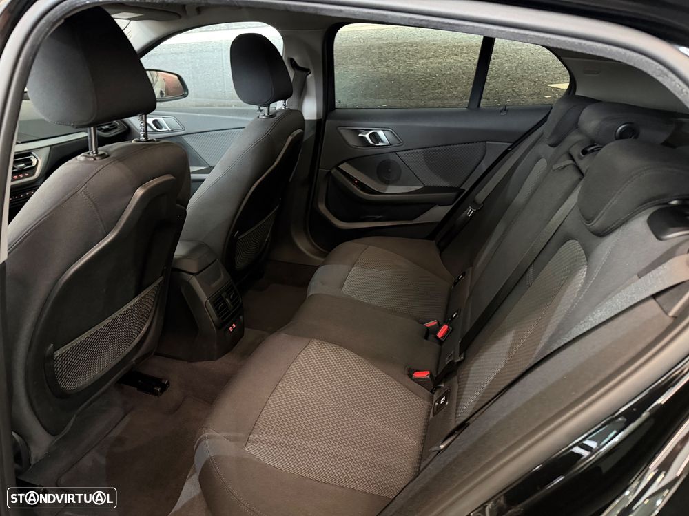 BMW 118 i Advantage - 6