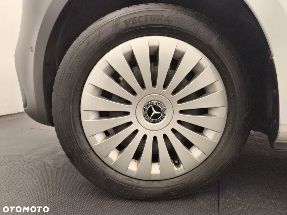 Mercedes-Benz Vito - 11