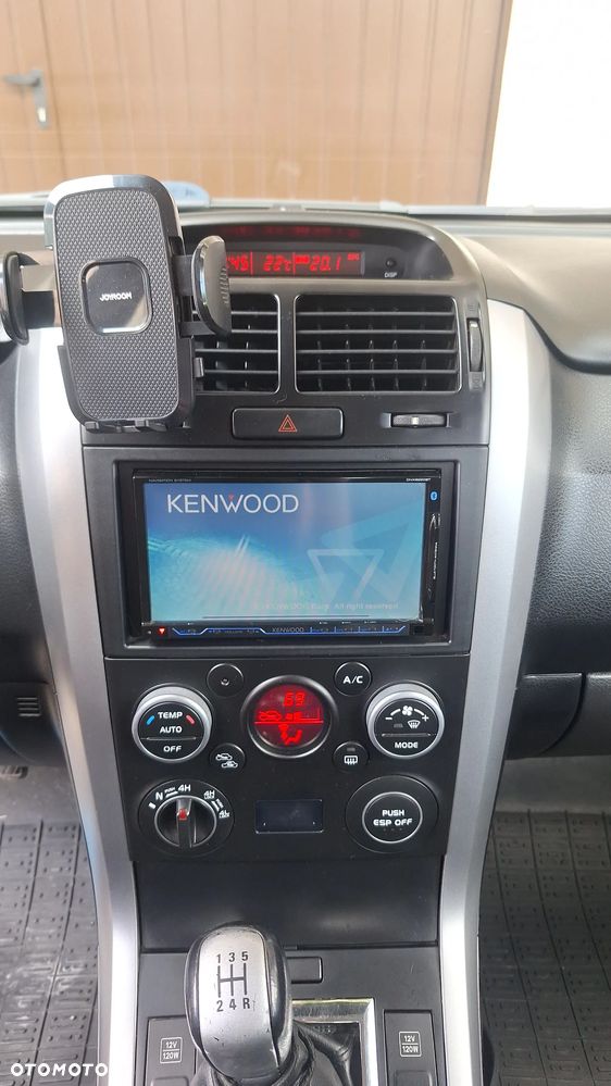 Suzuki Grand Vitara 2.7 V6 Premium - 18