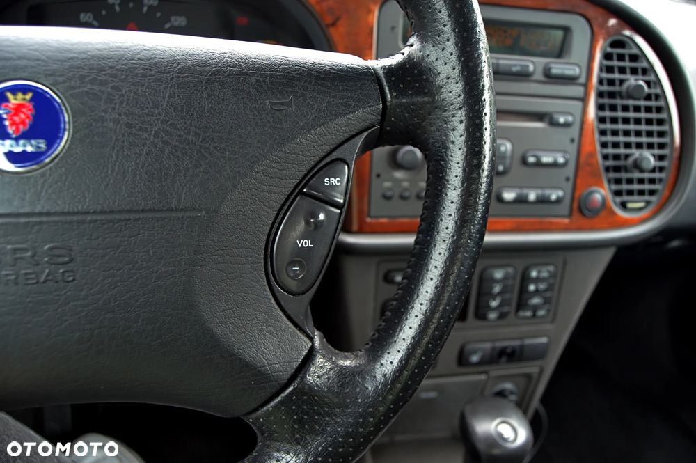 Saab 9-3 - 16