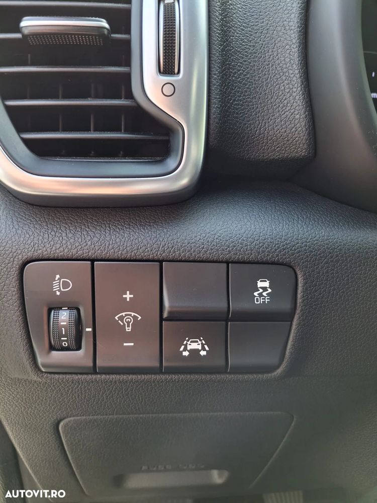 Kia Sportage 1.6 GDI 6MT 4x2 Style - 11