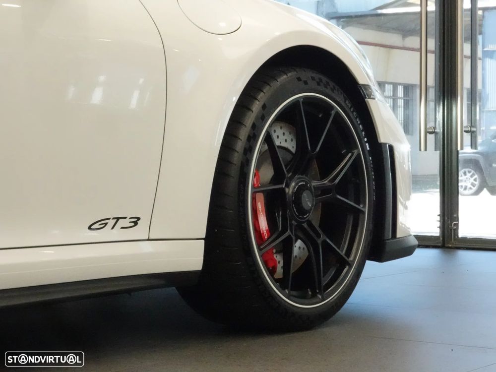Porsche 911 (992) GT3 PDK - 9