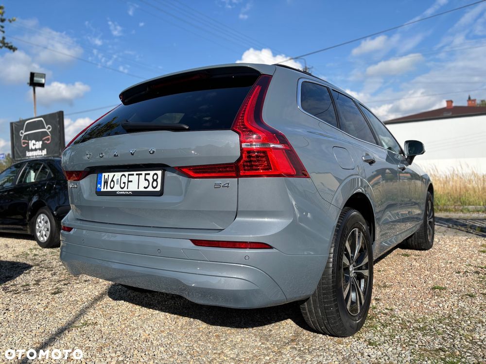 Volvo XC 60 B4 B Momentum Pro - 12
