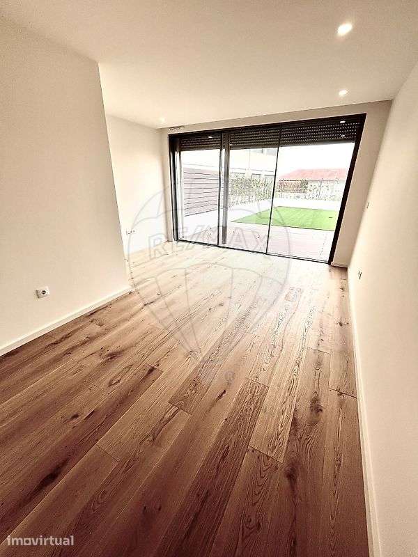 Apartamento T1 para arrendamento - Grande imagem: 2/11