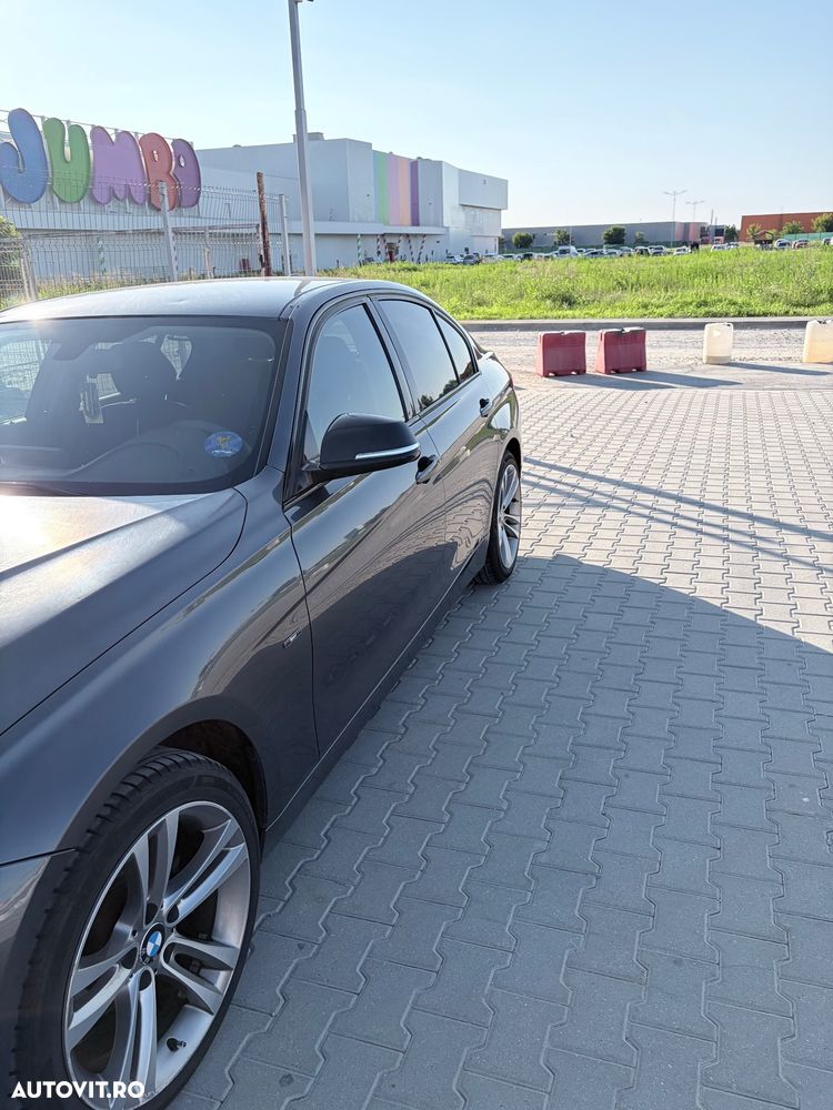 BMW Seria 3 - 26