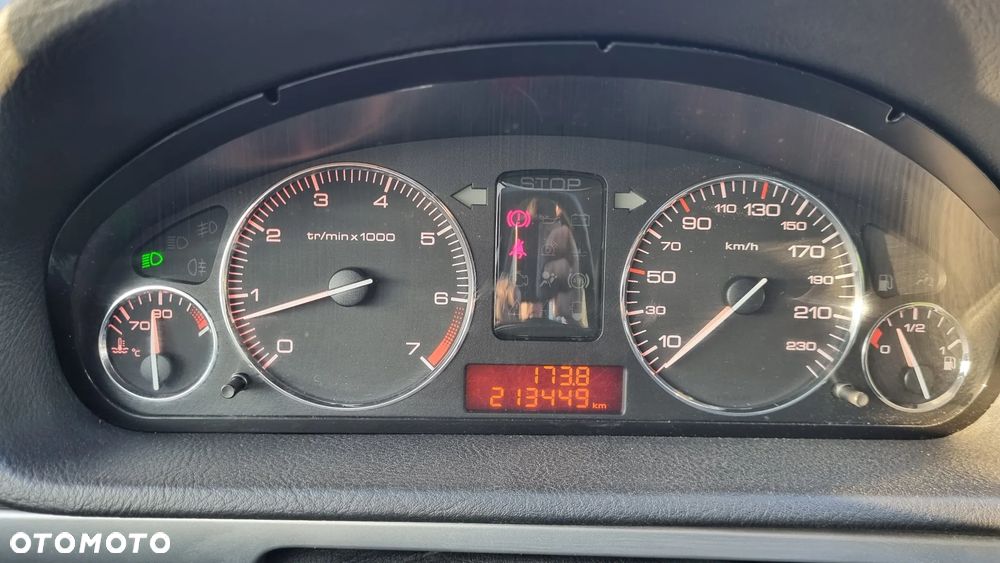 Peugeot 407 1.8 SR Komfort - 10