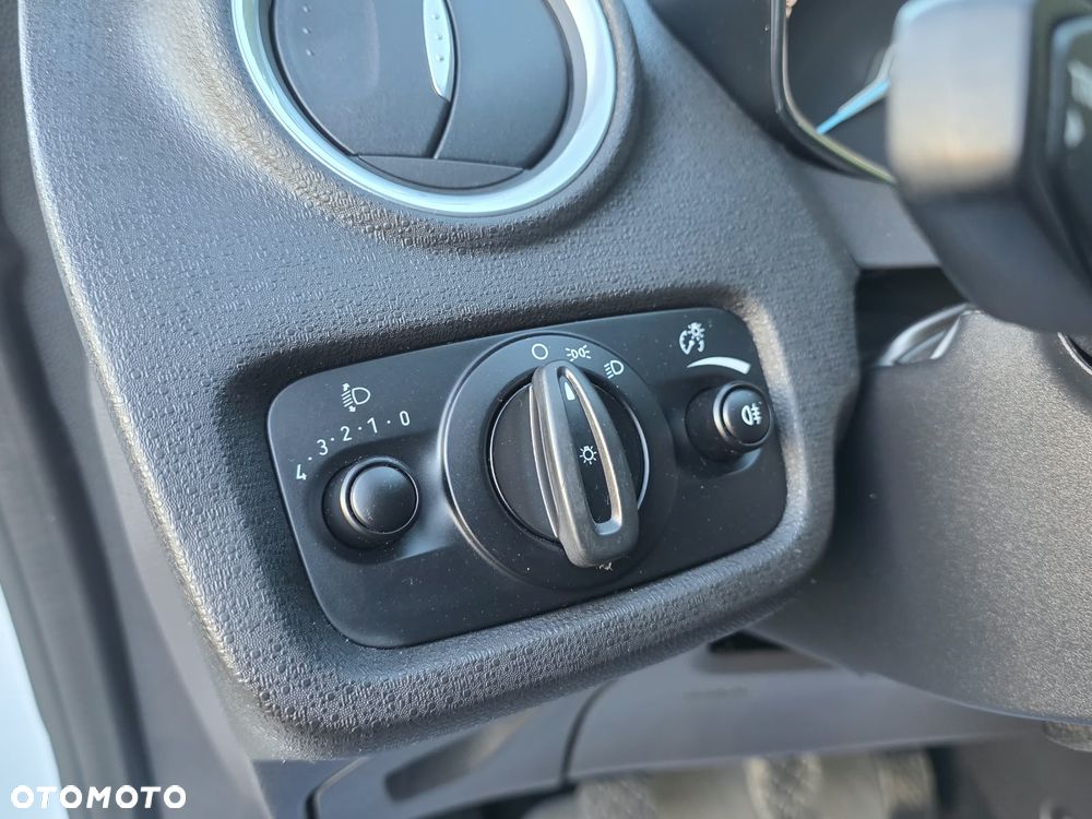 Ford Fiesta - 8