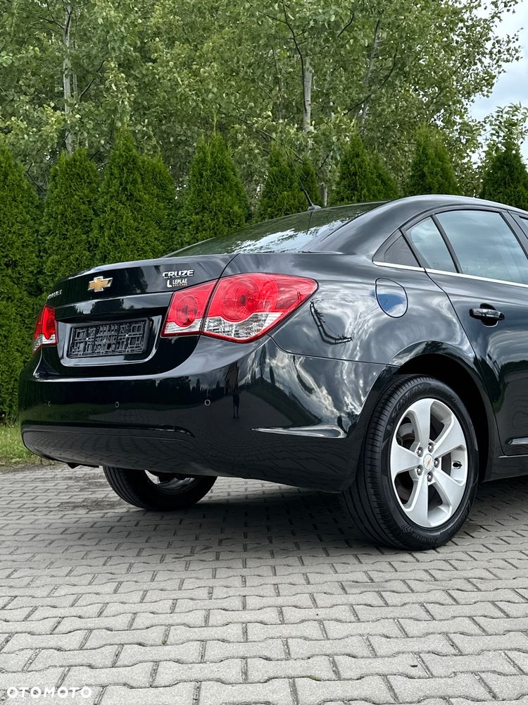 Chevrolet Cruze - 10