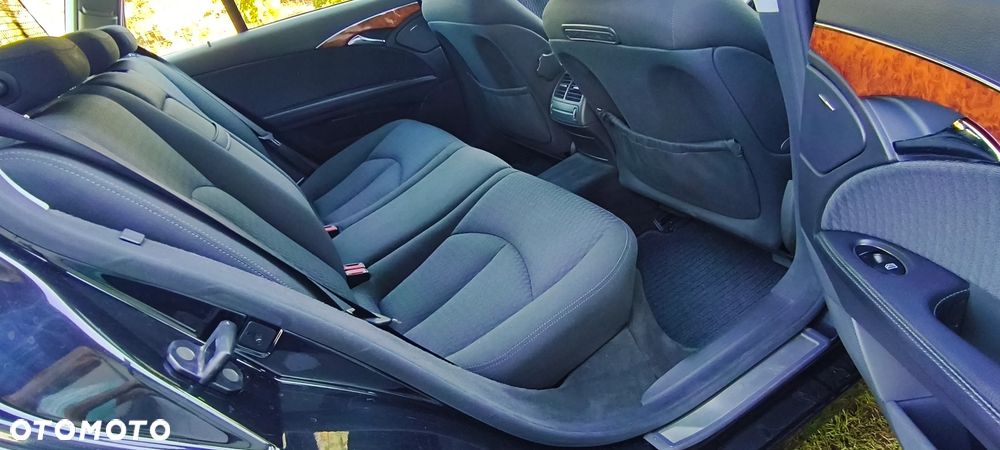 Mercedes-Benz Klasa E 200 Kompressor Automatik Elegance - 33