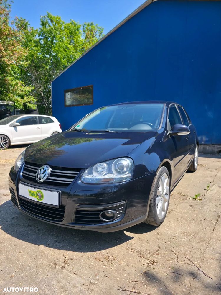 Volkswagen Golf - 4