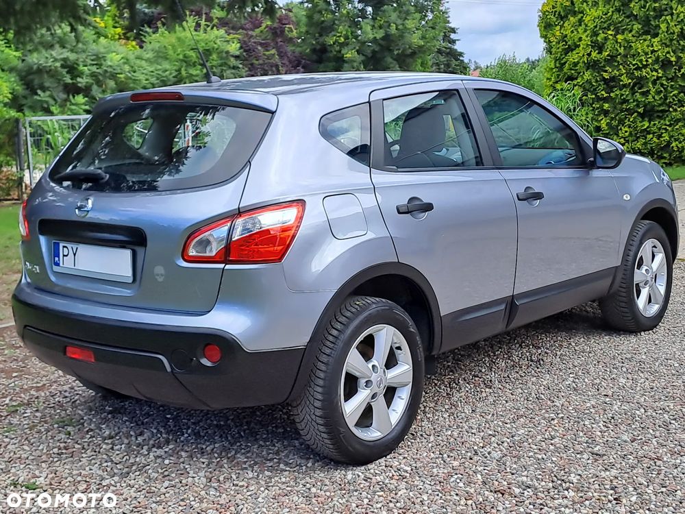 Nissan Qashqai - 25