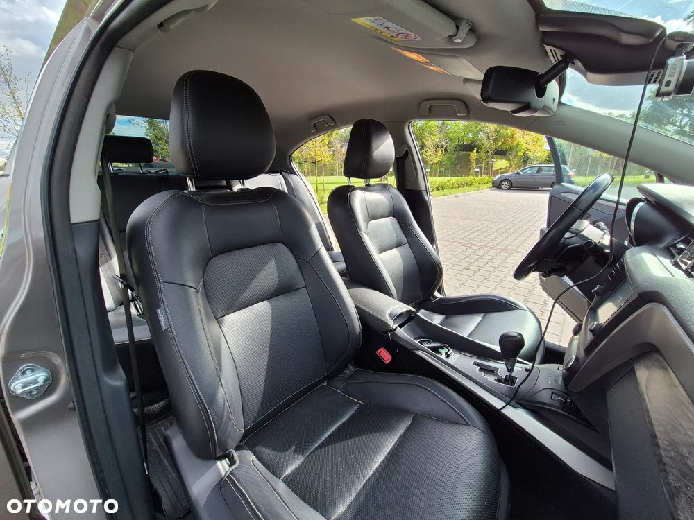 Toyota Avensis 2.0 Prestige MS - 8