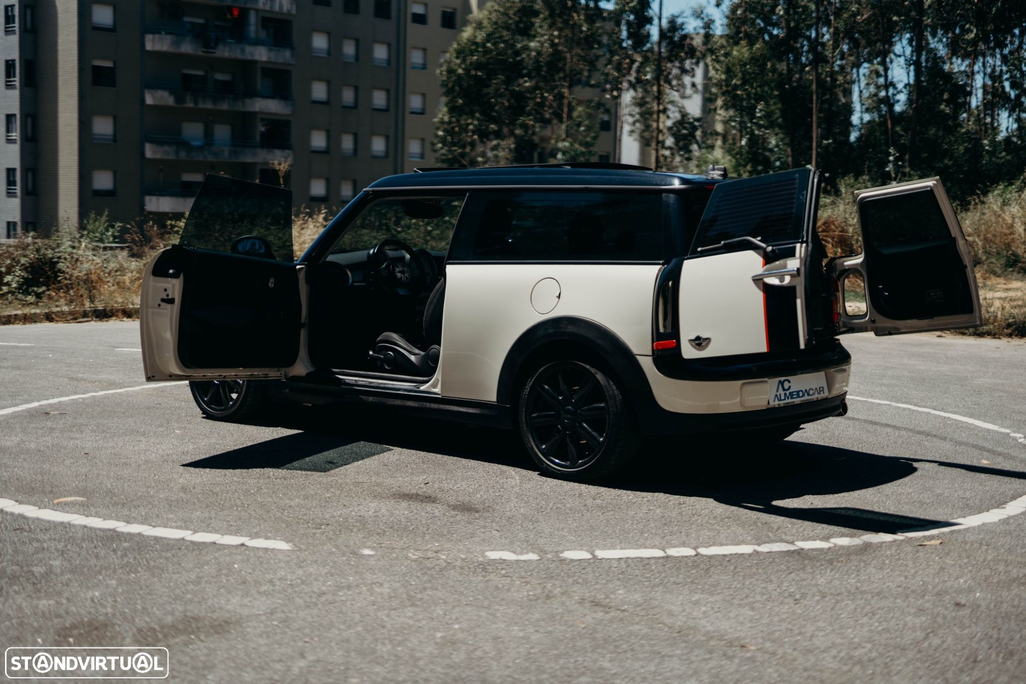 MINI Clubman Cooper D - 3