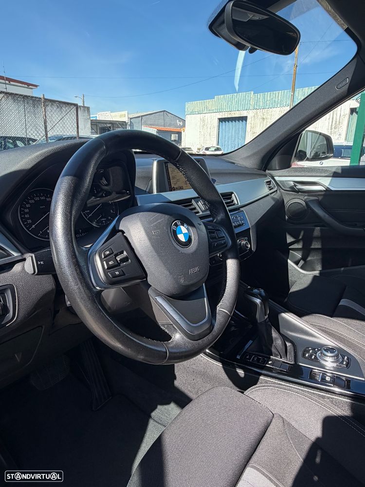 BMW X1 18 d sDrive Auto Line Sport - 15